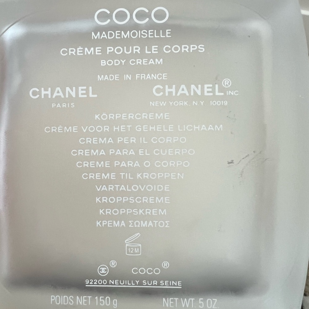 CHANEL Coco Mademoiselle Body Cream in Silver